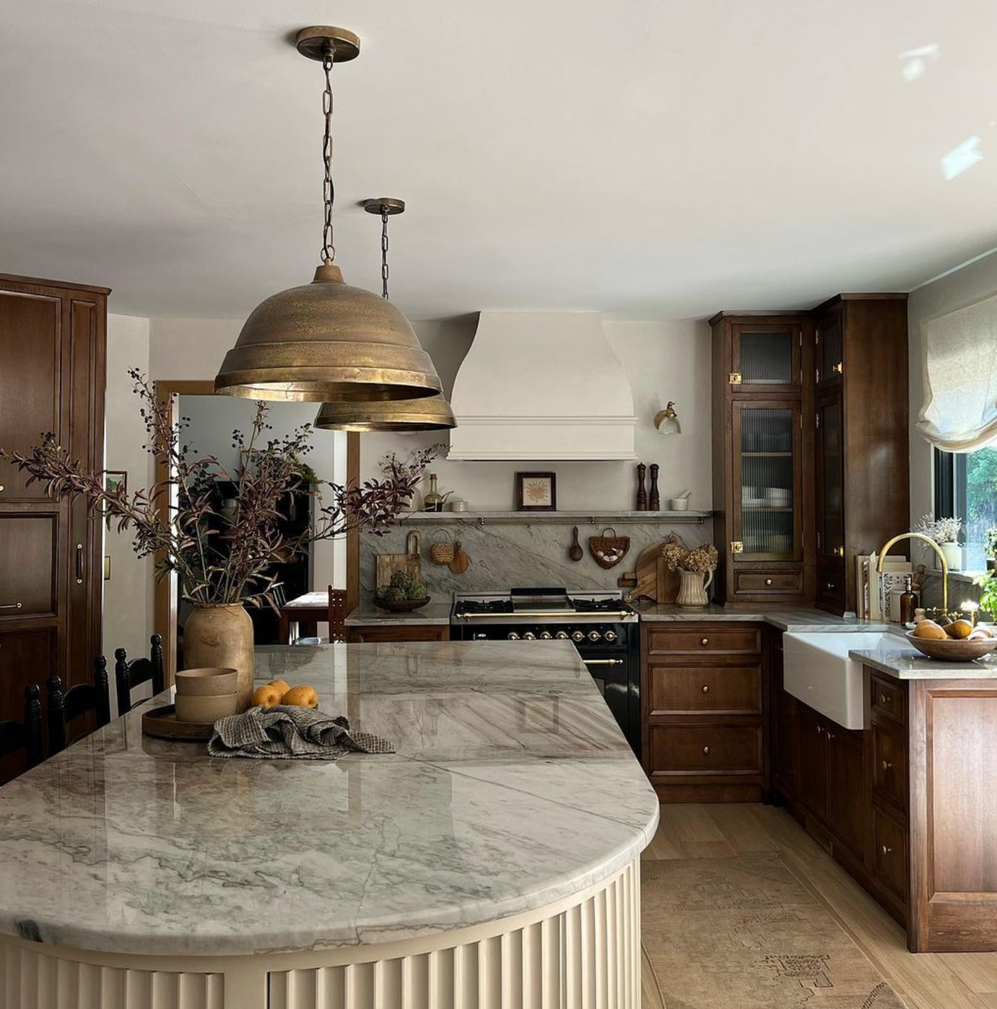 Modern European Kitchen Plaster Range Hood
